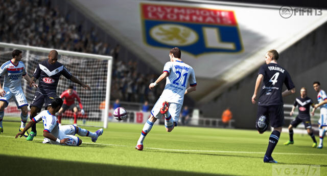 《FIFA13正式版》 《FIFA13正式版》